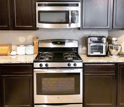 5th image of 9515 Arrowhead Terrace Ln