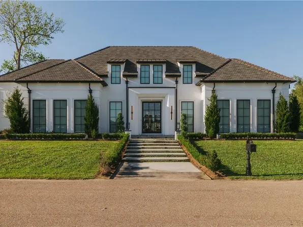 317 Cypress Crossing Dr, Belle Chasse, LA 70037