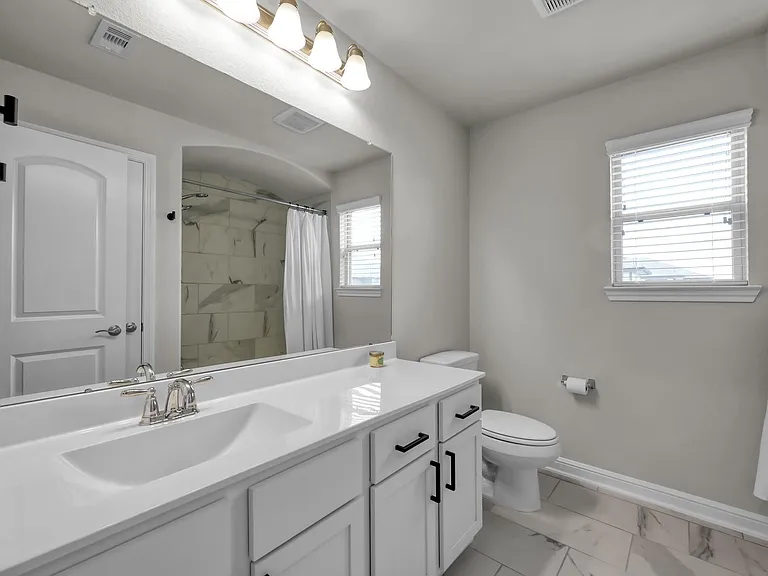 241 Bright Bluff Cir — Photo 32