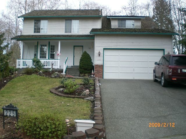 1st image of 225 116th Dr NE