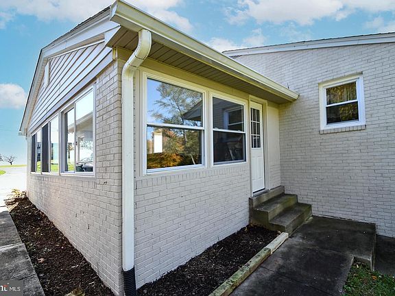 5th image of 5222 Mussetter Rd