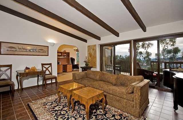 2nd image of 3306 Curlew St