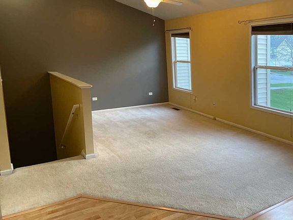 3rd image of 1523 Golden Oak Dr
