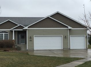 1826 Ranger Cir, Brookings, SD 57006