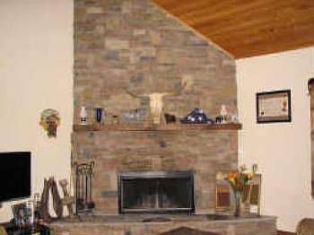 4th image of 170 Garnet Dr