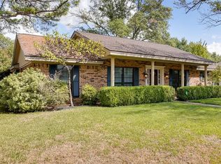 2701 Ripplesprings Ct, Arlington, TX 76016