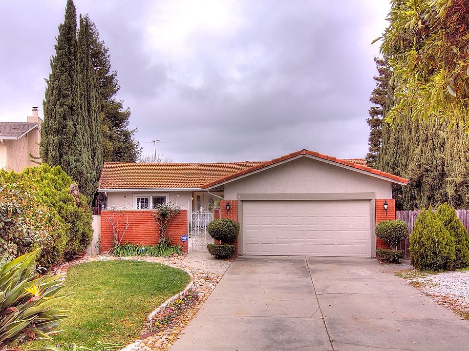 Private Setting with Spacious Yard