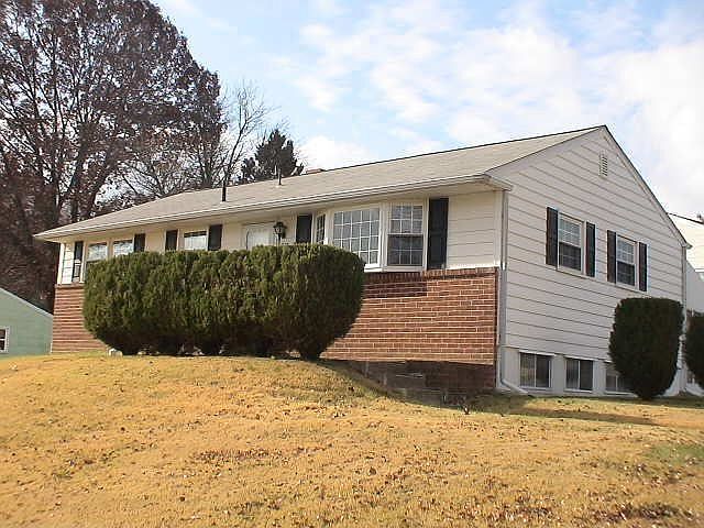 1st image of 2205 Elder Dr
