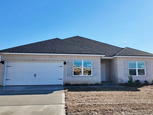 8661 Galatia St, Milton, FL 32583