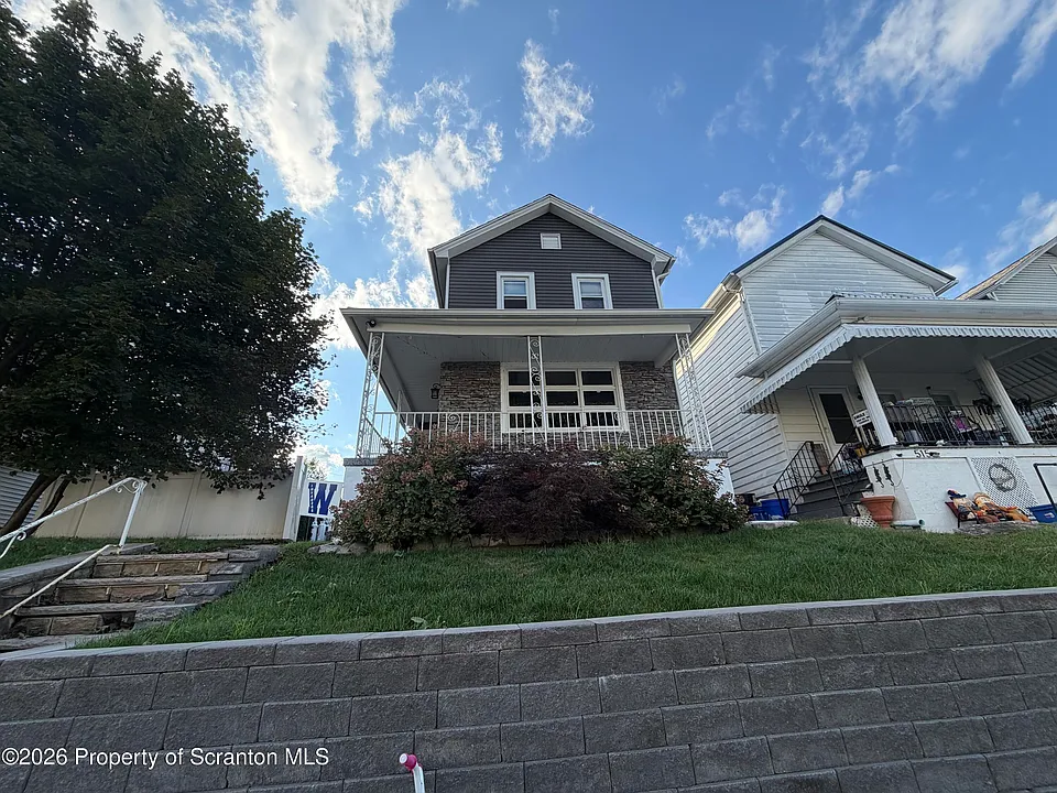 513 N Garfield Ave