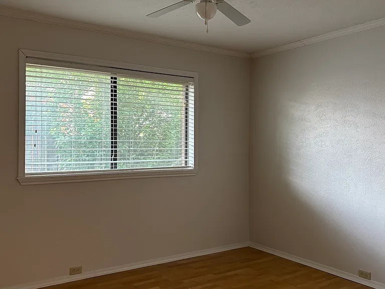 3732 Racquet Ct — Photo 19