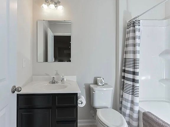 5th image of 1408 Kobuk Valley Ct
