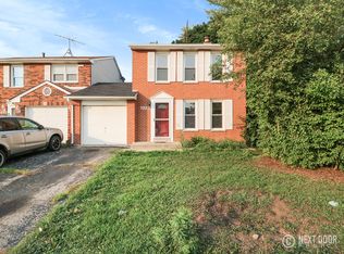 1323 Pennsboro Ct, Carol Stream, IL 60188