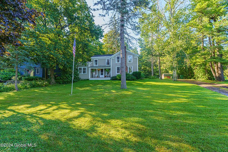 2nd image of 327 Quaker Lane