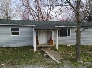 8445 State Route 146 E, Grantsburg, IL 62943
