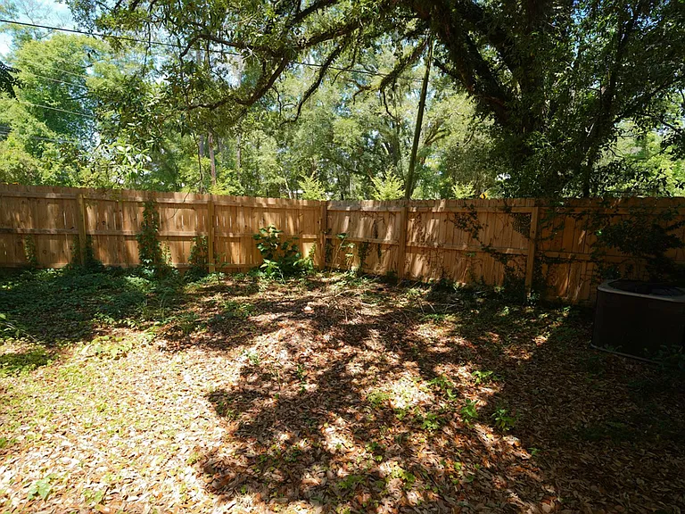 2648 Tess Cir — Photo 24