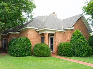 124 Charleston Ct N, Montgomery, AL 36117