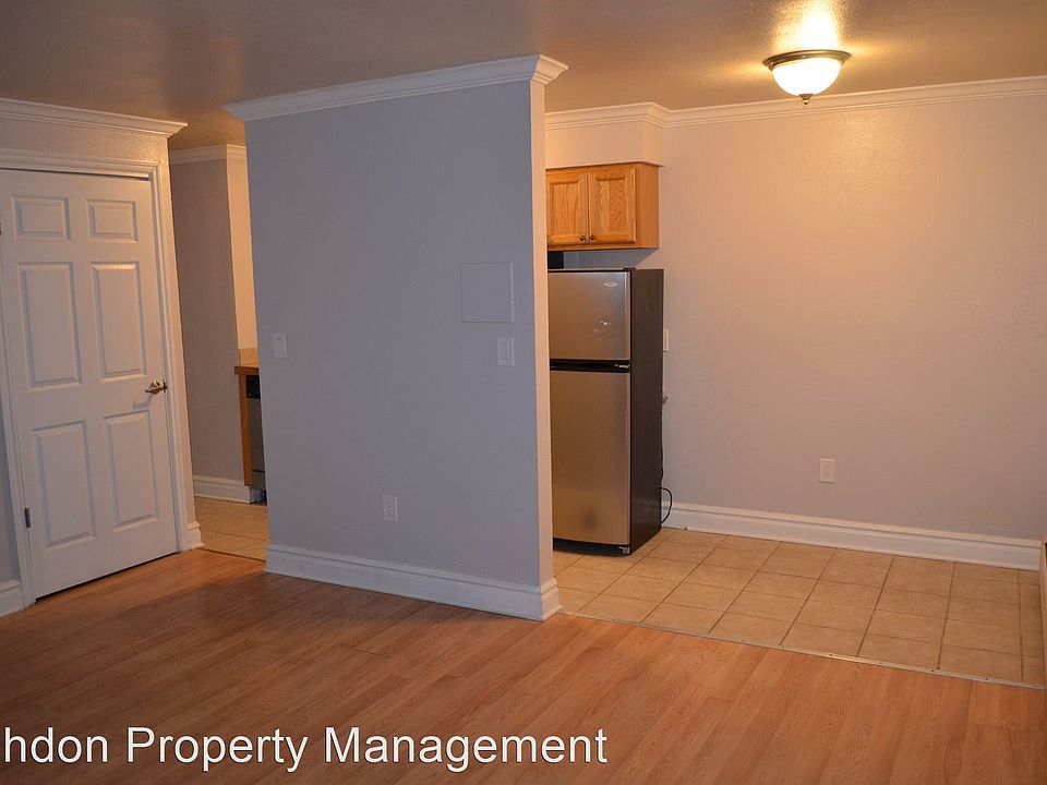 1st image of 30 N Pearl St #302