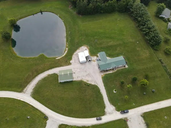 661 Co Rd1000, Cloverdale, IN 46120
