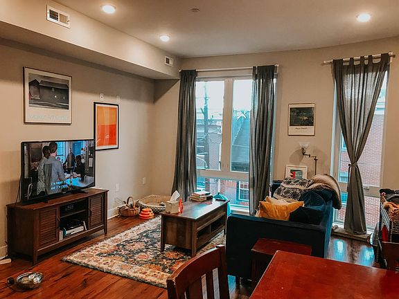 5th image of 332 Cambridge St #3C
