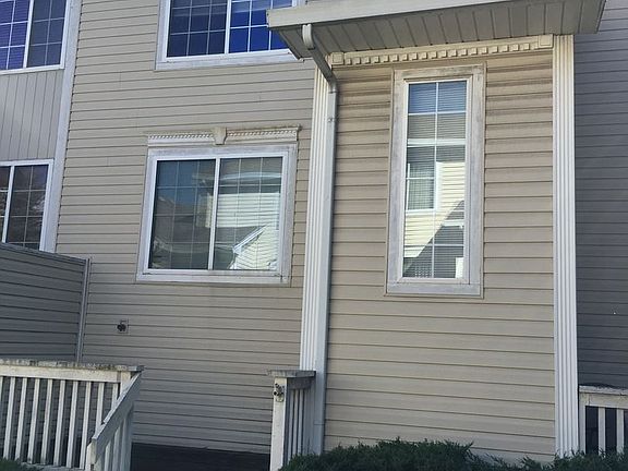 2nd image of 1637 Liberty St #21-3