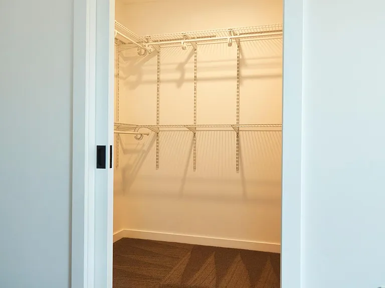 321 Rose Ave #1 — Photo 19