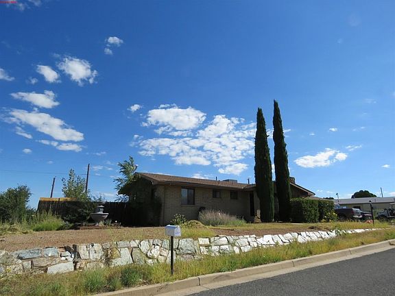 2nd image of 4012 N Dale Dr