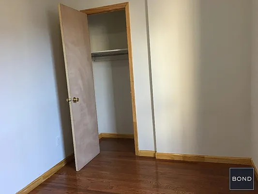 Rented by Bond New York | media 10