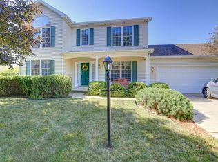 2807 Willow Bend Rd, Champaign, IL 61822