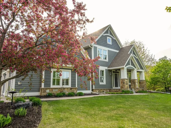 3358 Pete Miller Ln N, Stillwater, MN 55082