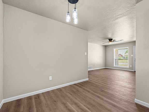 2nd image of 408 SW 71st St
