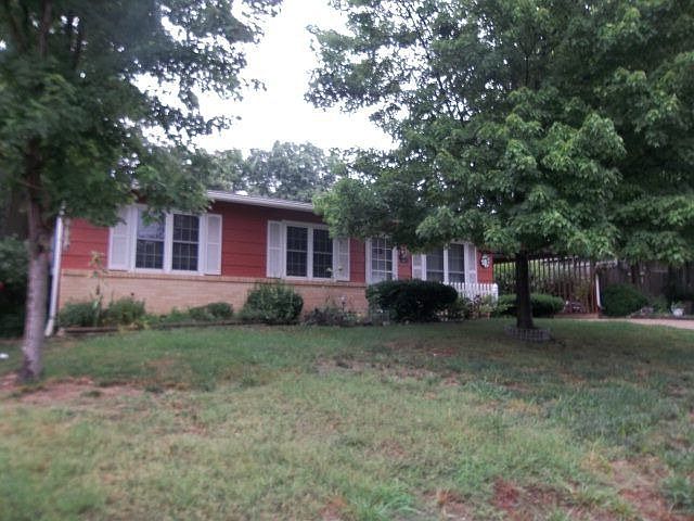 1st image of 2312 Bluebird Dr