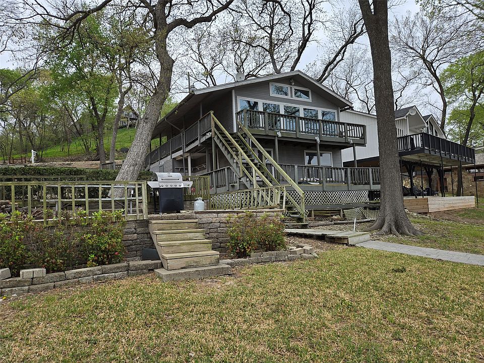 1st image of 2067 Chaparral Dr