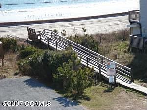Beach Access Right Arcoss Street