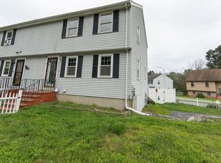 25 Catalpa Cir, Worcester, MA 01603