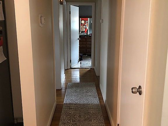 3rd image of 525 South St