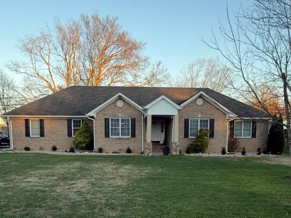 1030 Hidden Springs Dr, Bowling Green, KY 42104