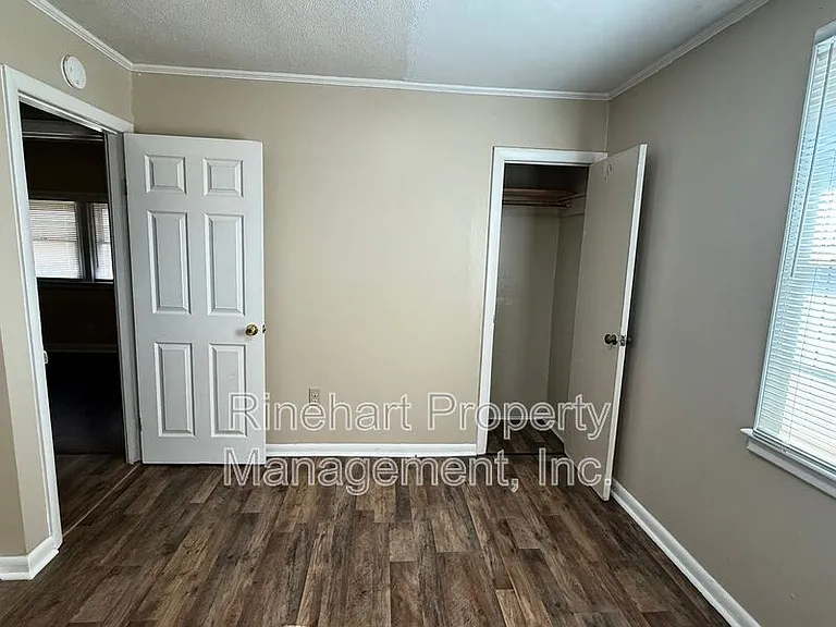 242 Cherry Rd S — Photo 20