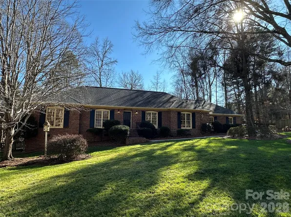 5143 Mintridge Rd, Mint Hill, NC 28227
