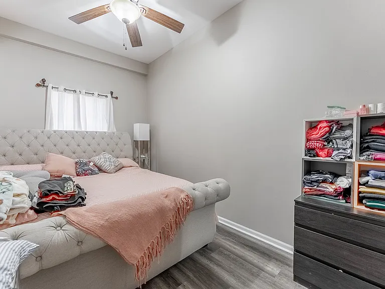 218 Orange St — Photo 13
