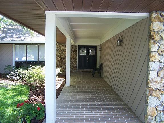 2nd image of 287 Bentley Dr