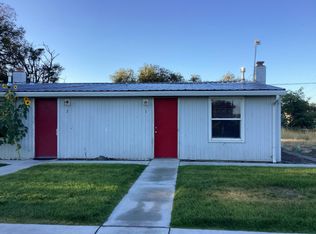 800 E Main St APT 1, Hermiston, OR 97838