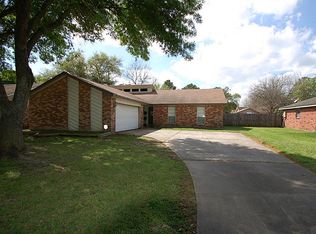 11523 Perry Rd, Houston, TX 77064