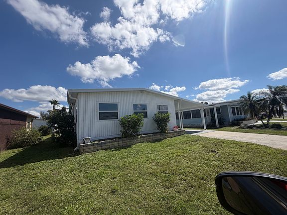 4th image of 54 Colony Dr N