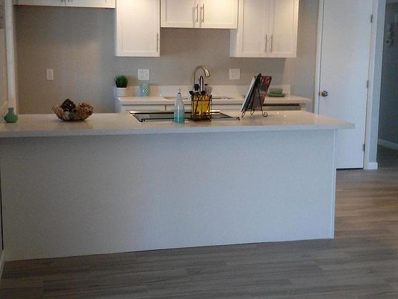 5th image of 4118 W San Miguel Ave