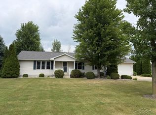 1641 Amelith Rd, Bay City, MI 48706