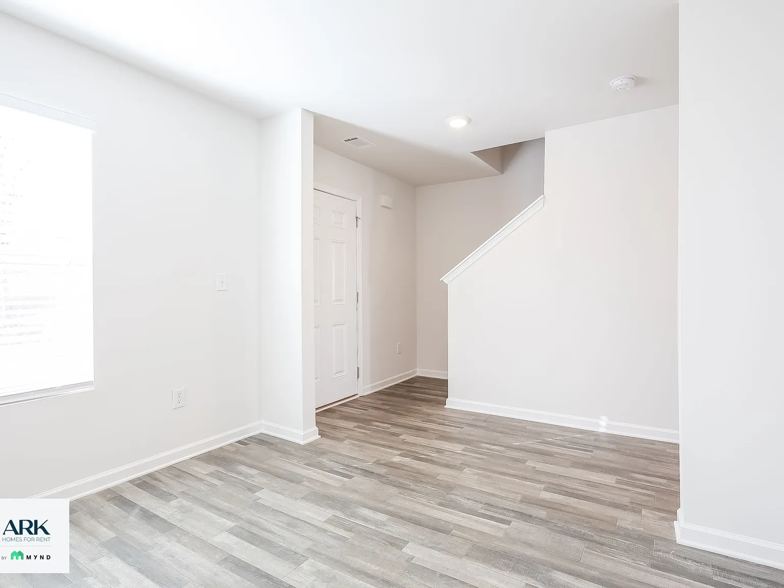 4 bed, 3.0 bath, 1801 sqft, $1,750 — Photo 3
