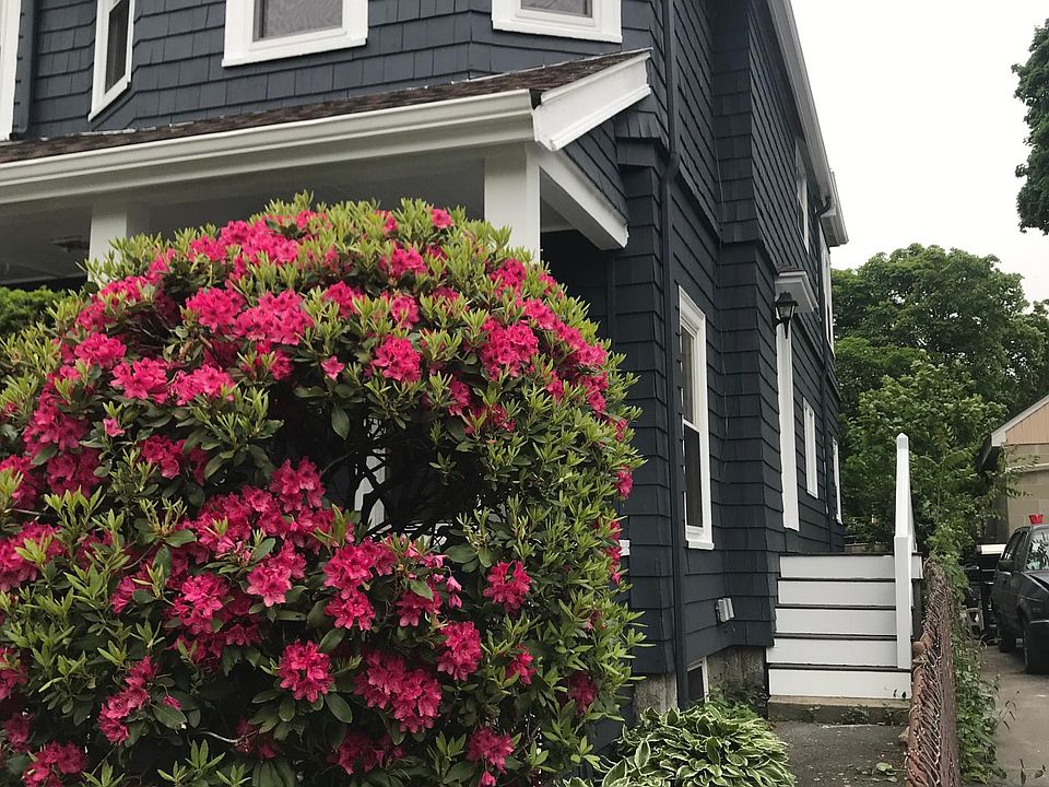 210 Grove St Melrose MA Zillow