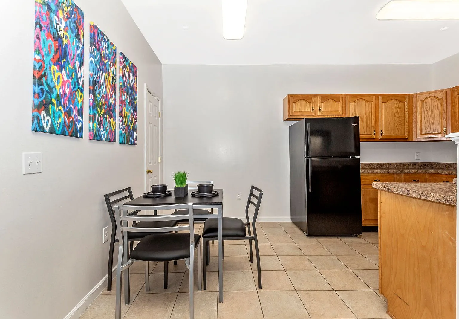 Maverick Apartments! — Photo 4
