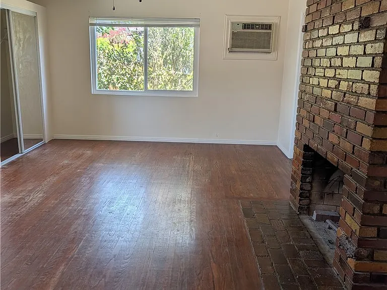 1400 Lynoak Dr — Photo 5